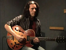 Alex Skolnick on combining the Dorian mode with the minor pentatonic